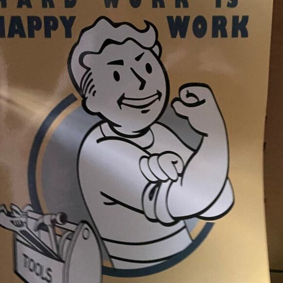 FALLOUT COLLECTOR BOX 5 PIECES VAULT BOY PLANTER, VAULT TEC SCARF, PIN, FIGURINE - Picture 15 of 16